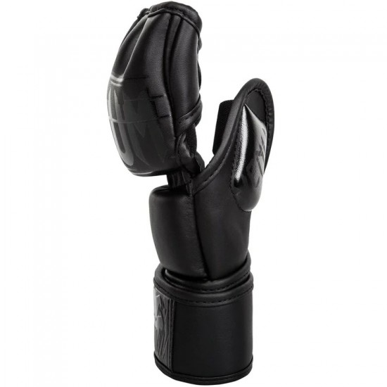 Venum Undisputed 2.0 MMA Gloves Venum Undisputed 2.0 MMA Gloves