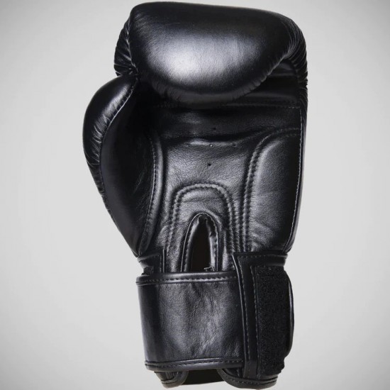 Black 8 Weapons Classic Boxing Gloves Black 8 Weapons Classic Boxing Gloves