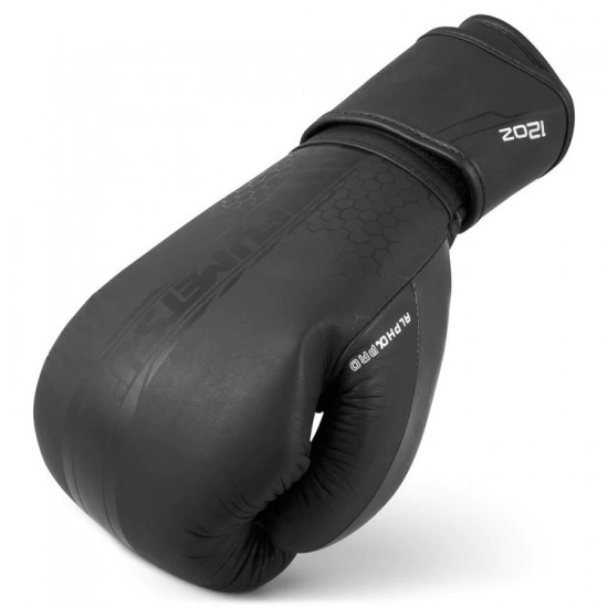 Black on Black Fumetsu Alpha Pro Boxing Gloves Black on Black Fumetsu Alpha Pro Boxing Gloves
