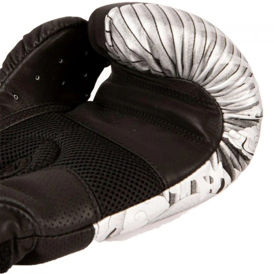 Black-Black Venum YKZ21 Boxing Gloves Black-Black Venum YKZ21 Boxing Gloves