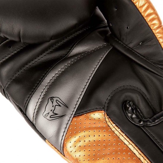 Black Venum Elite Evo Boxing Gloves Black Venum Elite Evo Boxing Gloves