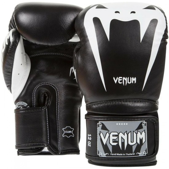 Venum Giant 3.0 Boxing Gloves Venum Giant 3.0 Boxing Gloves