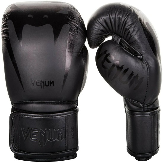 Venum Giant 3.0 Boxing Gloves Venum Giant 3.0 Boxing Gloves