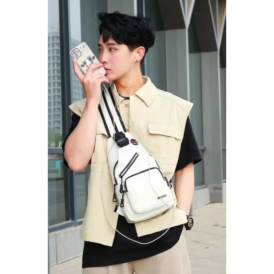 4.6 L Backpack Trendy Stylish Earphone USB Port Chest Crossbody Spacious Travel College (White) 4.6 L Backpack Trendy Stylish Earphone USB Port Chest Crossbody Spacious Travel College (White)