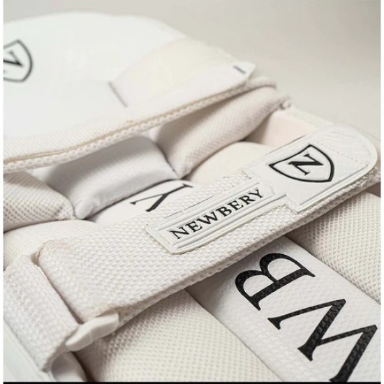 Newbery N Series Junior Cricket Batting Pads Newbery N Series Junior Cricket Batting Pads