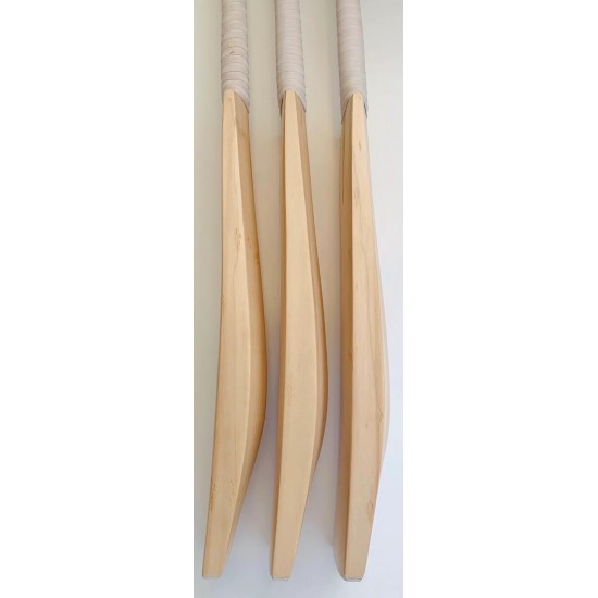 PLAIN GRADE 1 ENGLISH WILLOW CRICKET BATS MADE IN PAKISTAN PLAIN GRADE 1 ENGLISH WILLOW CRICKET BATS MADE IN PAKISTAN